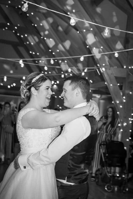 048_firstdance3_bw