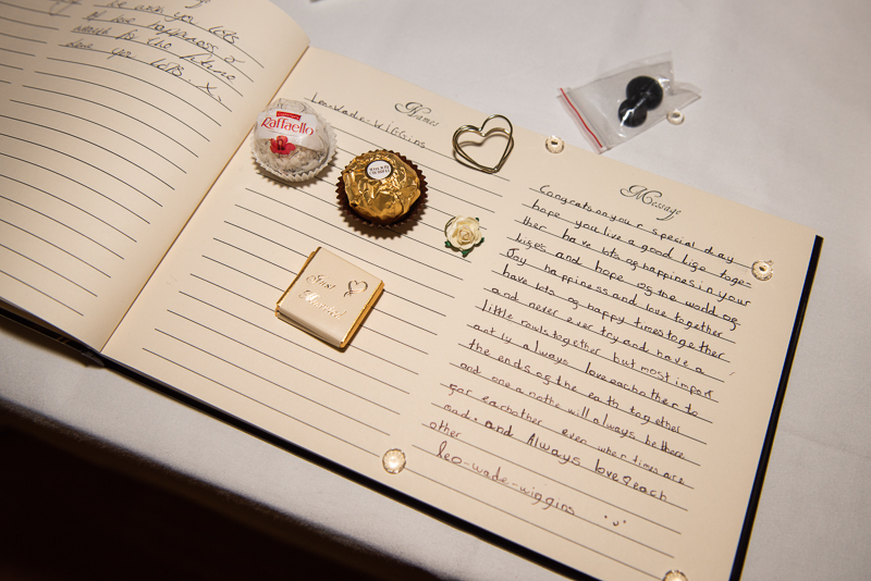 146_guestbook