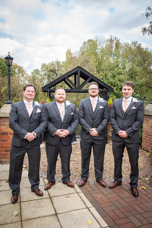 056_groomsmen3