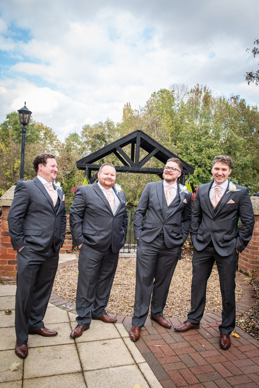 057_groomsmen4