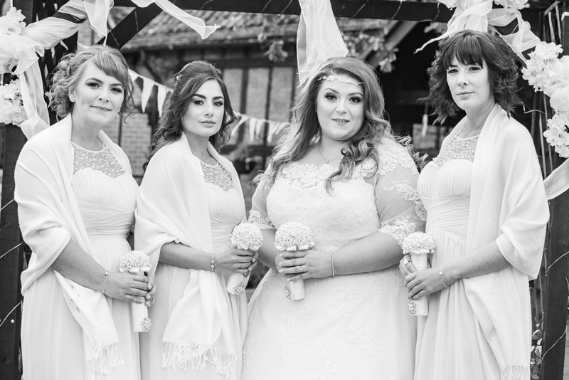 094_bridesmaids8_bw